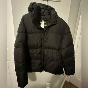 NWT Aeropostale Black Puffer Jacket with hood - Men’s Large